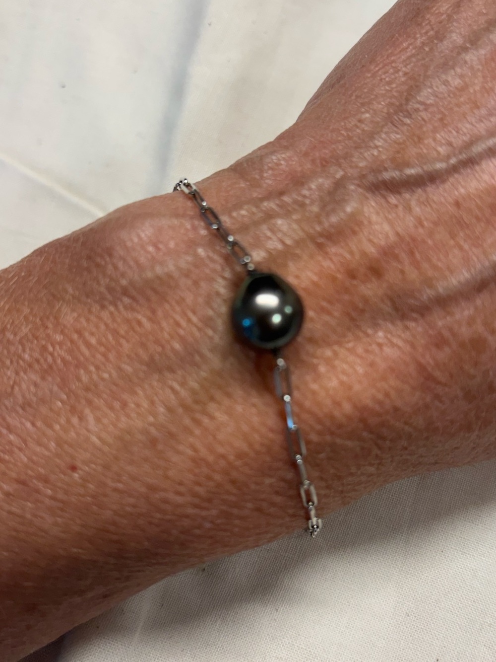 Tahitian Black Pearl and Silver Chain Bracelet